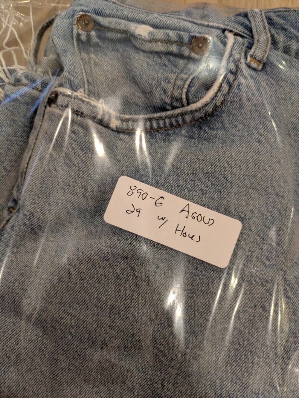 Agolde Ripped Knee Riley Jean Size 29 - Picture 10 of 10